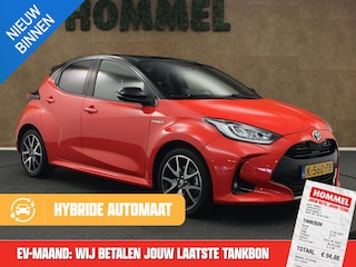 Toyota Yaris 1.5 Hybrid Launch Edition - ORIGINEEL NEDERLANDSE AUTO - AFKOMSTIG VAN 1E EIGENAAR - NAVIGATIE - DODEHOEK DETECTIE - PARKEERSENSOREN VOOR/ ACHTER - DRAADLOZE TELEFOONLADER - 17 INCH LICHT METALEN VELGEN - KEYLESS ENTRY/ START - STOELVERWARMING - HEAD UP DISPLAY