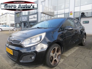 Kia Rio 1.2 CVVT Super Pack nw koppeling ,lichte schade ! zo meenemen !