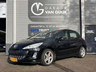 Peugeot 308 1.6 Signature 156PK Automaat,Trekhaak,Panodak,Navi,Clima,Cruise,Isofix,ElektrRamen+Spiegels,PDC,Radio/Cd-Speler