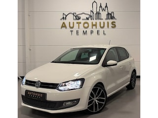 Volkswagen Polo 1.2 TSI Highline Automaat Stoelverw Carplay Climate Cruise