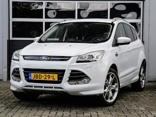 Ford Kuga 1.5 ST-line Titanium | Navi | Xenon | Climate control | PDC v+a | Cruise control | Stoelverwarming | Trekhaak