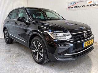 Volkswagen Tiguan 1.5 TSI Life Business