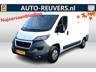 Peugeot Boxer 330 2.0 BlueHDI L2H2 Pro Navigatie / Camera / Trekhaak / PDC / Airco