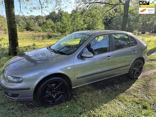 Seat Leon 1.6-16V Stella apk t/m 04-12-2026