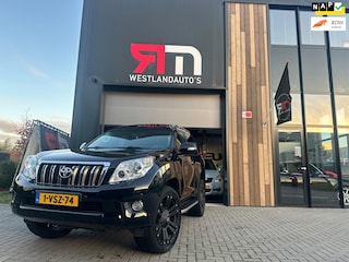 Toyota Land Cruiser 3.0 D-4D-F VX High Roof Blind Van/autom/parking-sensoren/clima-control/lm-velgen/dealer-onderh/trekhaak/bomvol