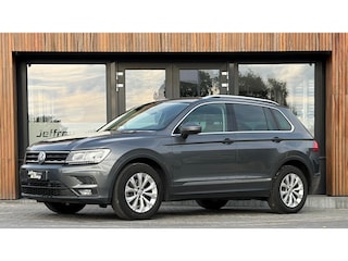Volkswagen Tiguan 1.4 TSI ACT Comfortline Business full led. stoelverwarming. apple carplay. automaat. trekhaak.