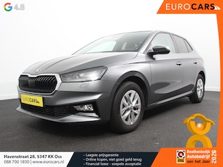 Skoda Fabia 1.0 TSI 110pk Automaat Selection Climate control Adaptieve cruise control Lane assist Parkeersensoren achter Stuurverwarming Stoel verwarming Apple Carplay/ Android Auto