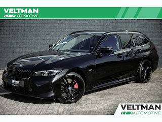 BMW 3-serie Touring 320e PANORAMADAK TREKHAAK ADAPTIVE CRUISE CARPLAY