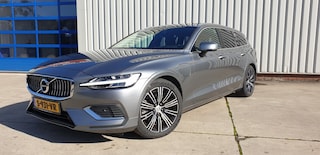 Volvo V60 2.0 T8 TWIN ENGINE AWD R-DESIGN