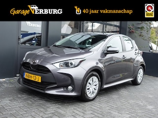 Mazda 2 / Toyota Yaris 1.5 Centre-line (Navi/Carplay,AdaptiveCruise,Stoel+Stuurverwarming)