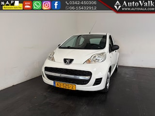Peugeot 107 1.0-12V XR. Airco!