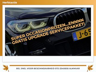 BMW X1 SDrive18i Executive Edition Automaat - Black Sapphire - Panorama/Camera/Stoelverwarming