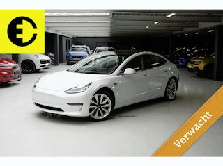 Tesla Model 3 Long Range AWD 75 kWh | Trekhaak | Pano | Leder