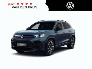Volkswagen Tiguan R-Line Edition 1.5 eHybrid 204 PK | Trekhaak | Panoramadak | Black Style |