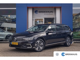 Volkswagen Passat Variant 1.4 TSI PHEV GTE Business | ACC | Stoelverwarming | Camera | LED Matrix | 17'' | | Achteruitrijcamera | Cruise control adaptief | Elektrisch bedienbare achterklep met sensorsturing