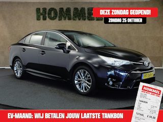 Toyota Avensis 1.6 VVT-i Aspiration - VASTE TREKHAAK 1.400KG GEREMD TREKGEWICHT - PARKEERSENSOREN VOOR - ACHTERUITRIJ CAMERA - MULTIMEDIA VOORBEREIDING - NAVIGATIE - CLIMATE CONTROL