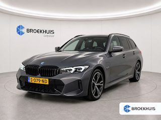 BMW 3-serie Touring 320e 204PK HIGH EXECUTIVE M-SPORT AUTOMAAT LCI / LEDER / CLIMA / PDC / 18" LMV / CAMERA / PANO. DAK / ELEKTR. TREKHAAK / KEYLESS / FULL-LED / WINTERPAKKET / ORG. NL. !!