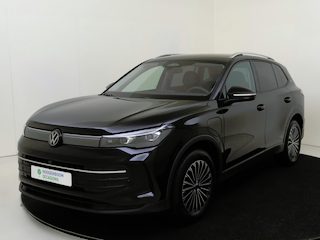 Volkswagen Tiguan 1.5 eHybrid Life Edition | SoH 97% | Trekhaak | 360 camera | Adaptieve demping | Matrix LED verlichting | Keyless | Adaptieve cruise control | Dodehoekdetectie | Stoel- en stuurwielverwarming |