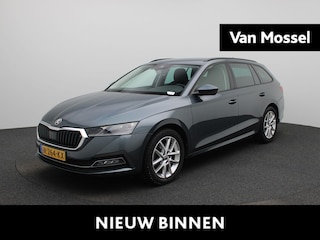 Skoda Octavia Combi 1.5 e-TSI Business Edition Plus | Apple Carplay / Android Auto | Stoelverwarming | Parkeersensoren | Lichtmetalen Velgen |