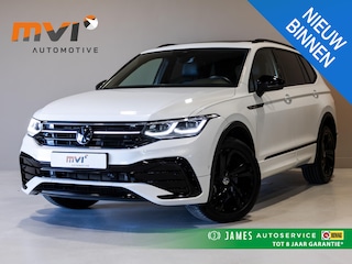 Volkswagen Tiguan 1.5 TSI R-Line Blackstyle 7p. / 150pk / Panorama dak / Stoel en stuur verwarming / Achteruitrij camera /