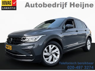 Volkswagen Tiguan 1.5 TSI 150PK! LIFE BUSINESS CARPLAY/ACC/NAVI/STUURVERW.