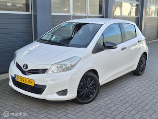 Toyota Yaris 1.0 VVT-i Acces | AIRCO | ELEK RAMEN | 5DRS |