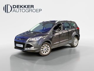Ford Kuga 1.5 Titanium - 2.000 kg trekgewicht - TREKHAAK - VOORRUITVERWARMING - PARKEERSENSOREN V+A