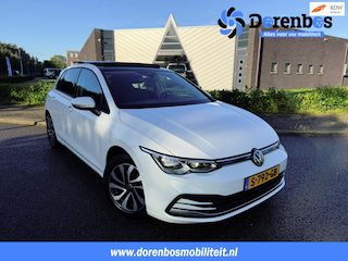 Volkswagen Golf 2.0 TDI Active Business | Automaat | Panorama dak | Digitaal Cockpit | Camera | IQ Light