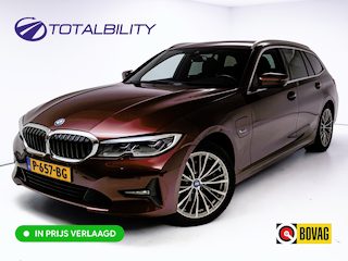 BMW 3-serie Touring 320e Business Edition Plus | Camera | PDC V+A | Elec. achterklep | Cruise | Navigatie pro | Afn.Trekhaak Apple carplay/Android auto, Lederen bekleding, 18"LMV