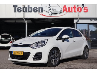 Kia Rio 1.2 CVVT ExecutiveLine | Climate control | Cruise control | Navigatie | Trekhaak | PDC achter | Stoel-stuur verwarming