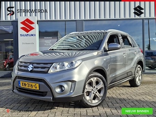 Suzuki Vitara 1.6 Exclusive Cruise control/ Navigatie