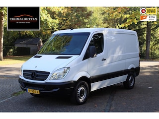 Mercedes-Benz Sprinter 313 2.2 CDI 325 L1H1 2011 | EXPORT | Trekhaak | Elektrische ramen + Spiegels | Stoelverwarming | Dubbele Zitplaats RV | Centrale Vergrendeling