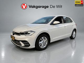 Volkswagen Polo 1.0 TSI Style | IQ.Light Matrix | Stoelverwarming | Park Assist | Sfeerverlichting | App-Connect
