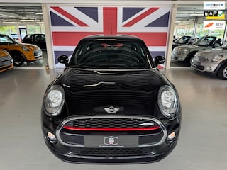 Mini Cooper 3-Deurs 1.5 Business ( 6 MAANDEN GARANTIE )