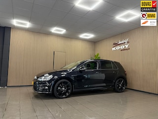 Volkswagen Golf 1.4 TSI ACT R-Line * Camera / Navigatie / Stoelverwarming / 18" LM Velgen *