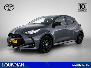 Toyota Yaris 1.5 Hybrid Executive | Half leder | Gloss Black 17" LM-velgen | Stoelverwarming | Draadloos opladen telefoon