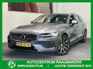 Volvo V60 2.0 T6 RECHARGE AWD INSCRIPTION (90,76%) LEDER NAVIGATIE ADAPTIVE CRUISE CONTROL PANORAMA SCHUIF/KANTELDAK APPLE CARPLAY/ANDROID KEYLESS GO RIJSTROOKSENSOREN TREKHAAK ZEER MOOI !!