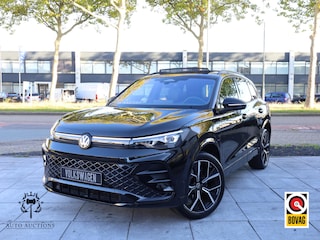 Volkswagen Tiguan 1.5 eHybrid R-Line 272PK | Full Options | Panodak | Leer | H&K | 360° | Black Style | Head-up | Memory | Stoel Ventilatie | Elektrische kofferklep | Garantie 2031 |