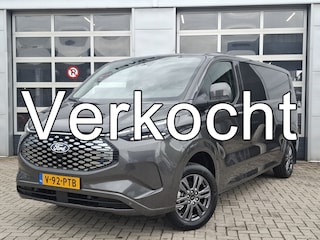 Ford Transit Custom 340 L2H1 Limited 71 kWh | Android/Apple Carplay | LMV 17" | Voorstoelen/Voorruit Verwarmd | Rondomzicht Camera | Cruise Control Adaptief | Trekhaak | Airco |
