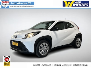 Toyota Aygo 1.0 VVT-i | MT Play 5-Drs | Airco | Carplay | Camera