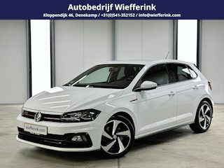 Volkswagen Polo 2.0 TSI GTI 200pk | BeatsAudio | Stoelverwarming | Groot scherm | Apple carplay | PDC voor & achter |