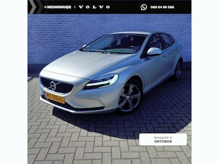 Volvo V40 1.5 T3 Nordic+ | Trekhaak | Parkeersensoren | Lichtmetalen Velgen 17 inch | Stoelverwarming | Parkeerverwarming | LED Koplampen | High Performance Audio | Bluetooth | Navigatie