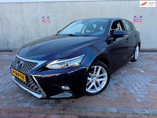 Lexus CT 200h |Amazing Edition|LUXE UITV|CAMERA |LM VELGEN|LED|CHROME|DEEP BLUE METALLIC|