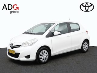 Toyota Yaris 1.0 VVT-i Now | Airco | Radio-cd speler | Trekhaak |