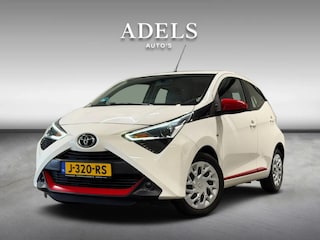 Toyota Aygo 1.0 VVT-i x-play NAVI NL Auto NAP Camera Cruise