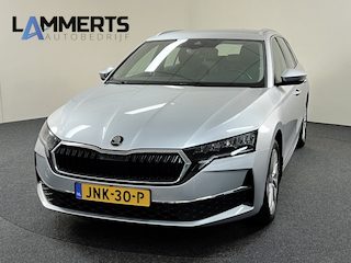 Skoda Octavia Combi 1.5 TSI MHEV Business Selection Camera / PDC / Trekhaak / Stoel & Stuurverw. / Carplay / Standkachel