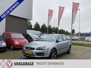 Ford Focus Wagon 1.6-16V Futura,Airco,Cruisecontrol,Trekhaak,Elektrischpakket,Sportstoelen,Boordcomputer,Regensensor,18 Inch Lmv
