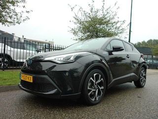 Toyota C-HR 1.8 Hybrid 122pk CVT Business Plus Luxury AUTOMAAT Navigatie