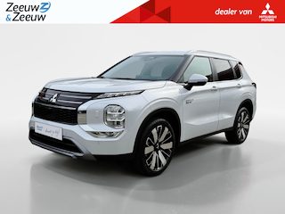 Mitsubishi Outlander 2.4 PHEV Intense + | Modeljaar 2026 | 7000 Euro registratiekorting | Meerdere kleuren beschikbaar | Direct leverbaar | Rondom camera | Stoel stuur verwarming |