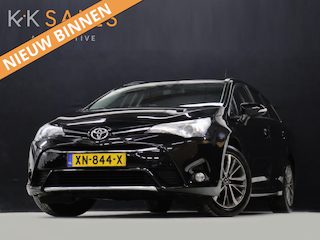 Toyota Avensis Touring Sports 1.8 VVT-i SkyView Edition [STOELVERWARMING, CAMERA, CRUISE CONTROL, CLIMATE CONTROL, BLUETOOTH, START STOP SYSTEEM, MULTIFUNCTIONEEL STUURWIEL, LED, NAVIGATIE, NIEUWSTAAT]